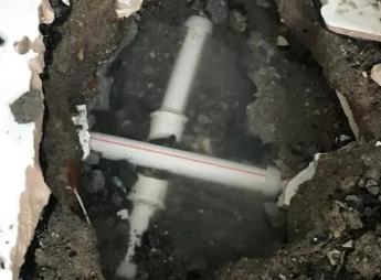 汉中阳台漏水维修公司为您分享楼上楼下漏水怎么处理